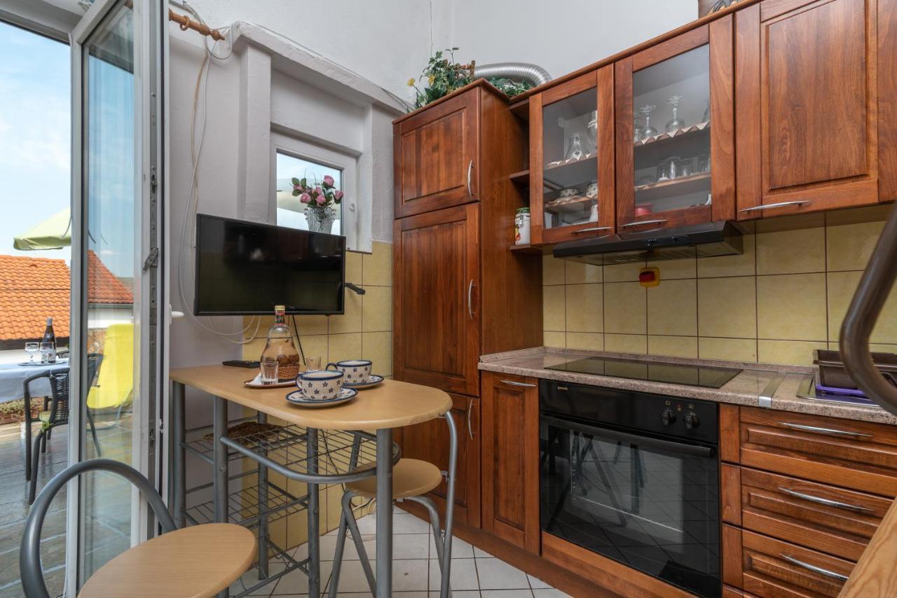 Apartmani Kate Traù Esterno foto